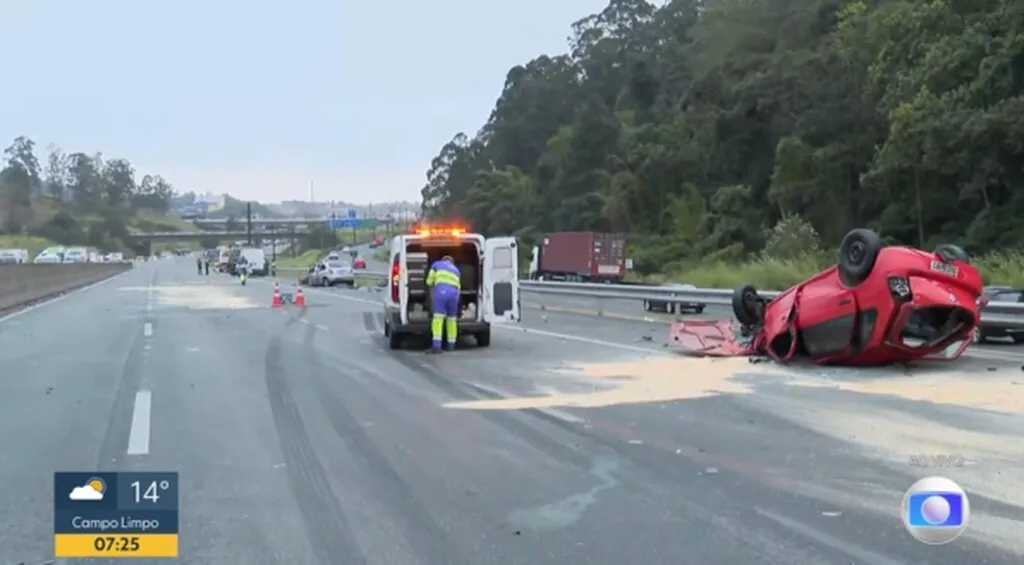 Motorista embriagado é preso após acidente que deixou três mortos na Rodovia Anhanguera