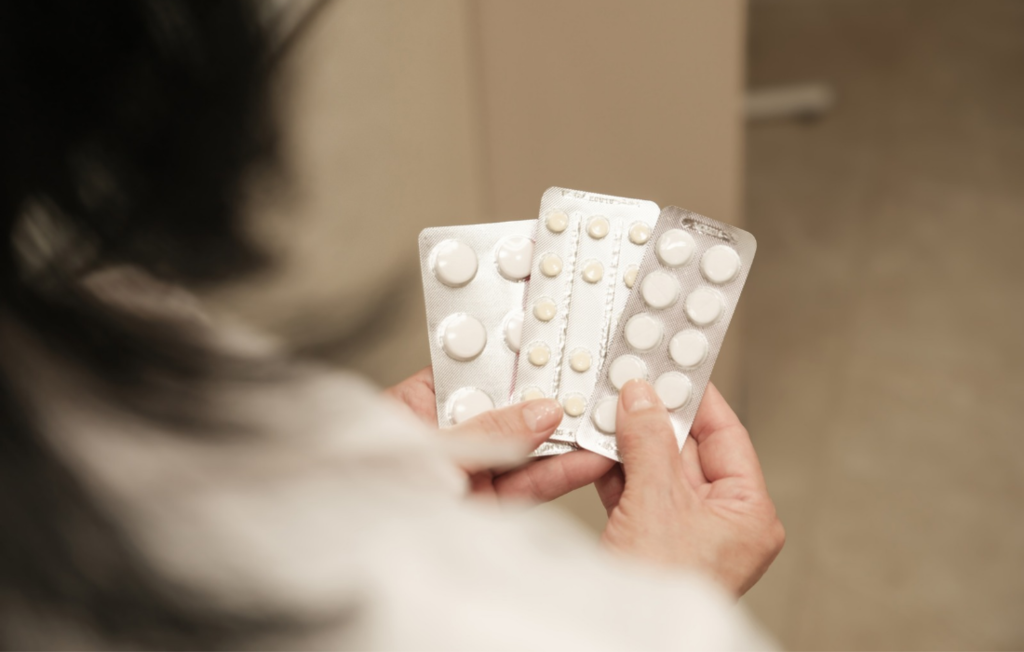 Anvisa determina recolhimento de medicamentos para colesterol e inflamações; confira quais são